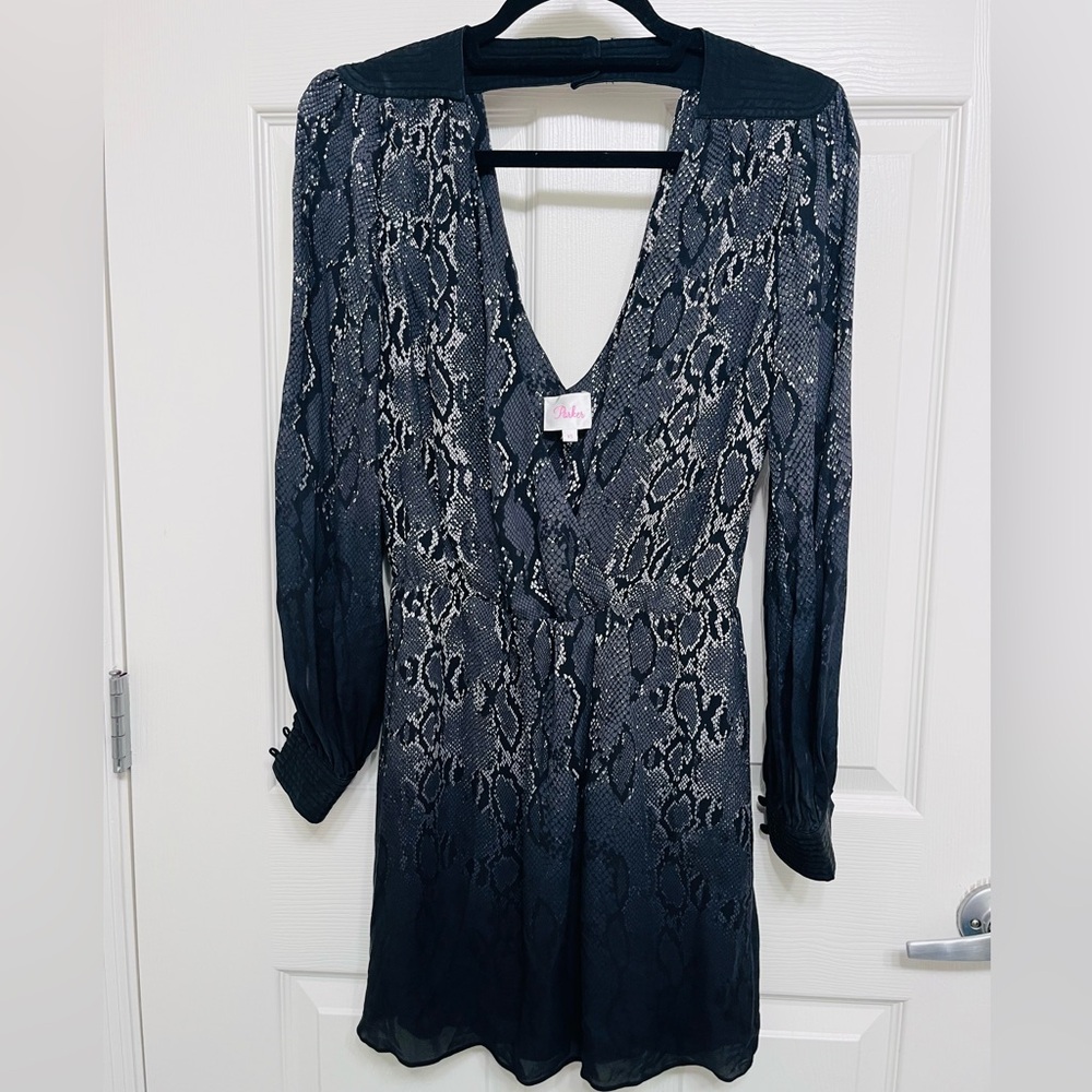 Parker Black and Gray Snakeskin V-Neck  Silk Mini Dress ,size XS
